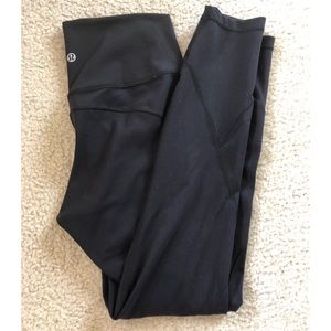 Lululemon In Movement Everlux Tight 25”